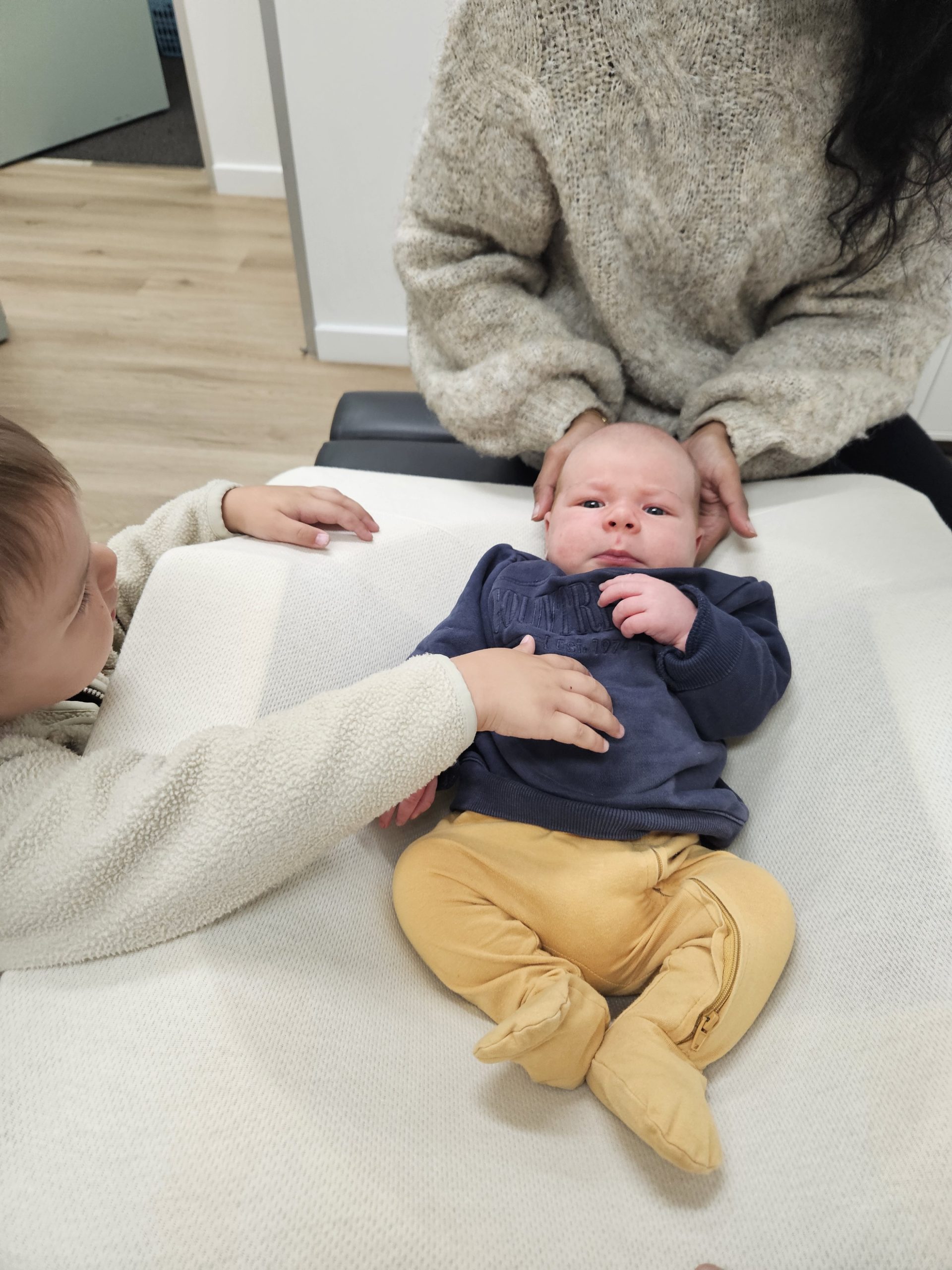 Chiropractic and baby reflux Chiropractic baby reflux